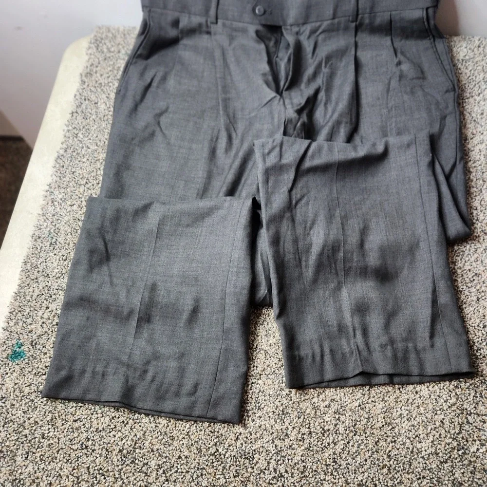 Stafford Pants Mens 40x32 Classic Fit Dress Slacks Gray Wool Polyester‎